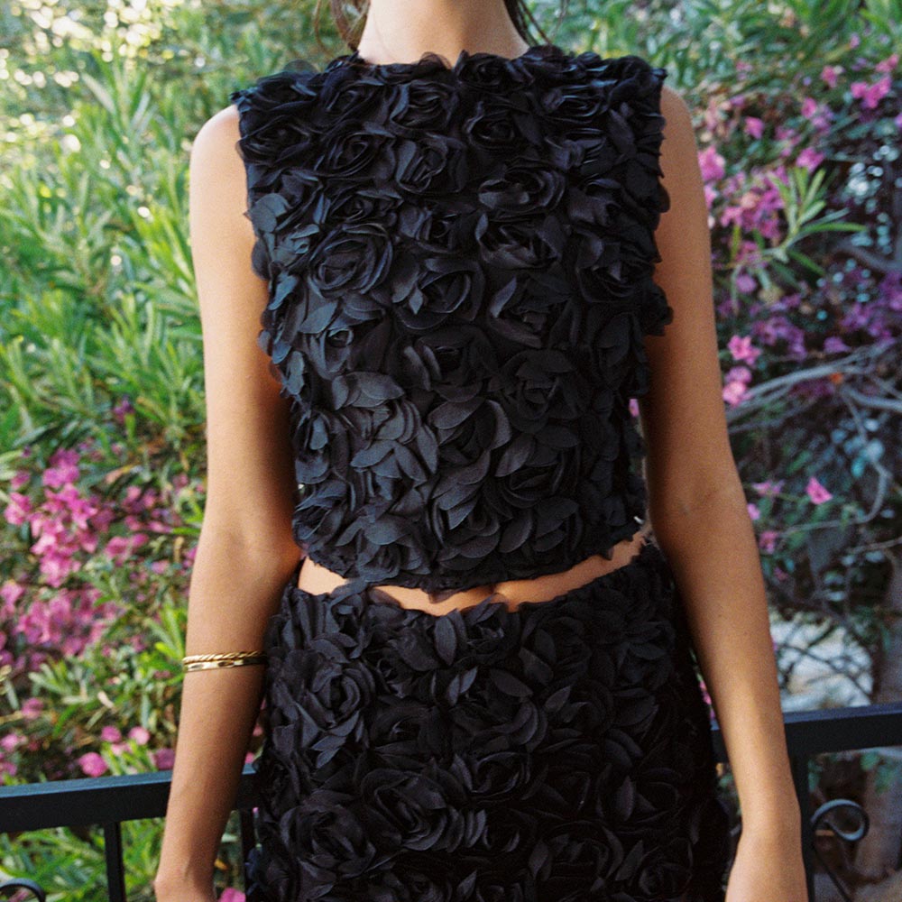 Tilde Rosette Tee - Black